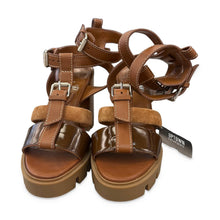 Load image into Gallery viewer, Christian Louboutin Pre-Owned Brown Platform Sandals 7.5 - view 1

